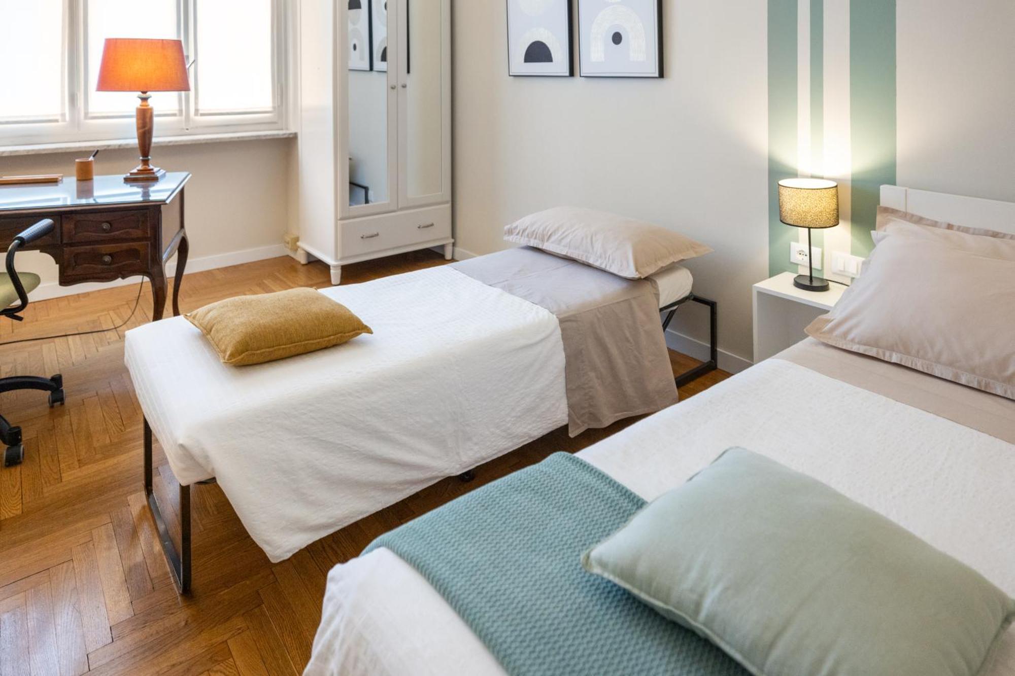 Here Apartment Торино Екстериор снимка